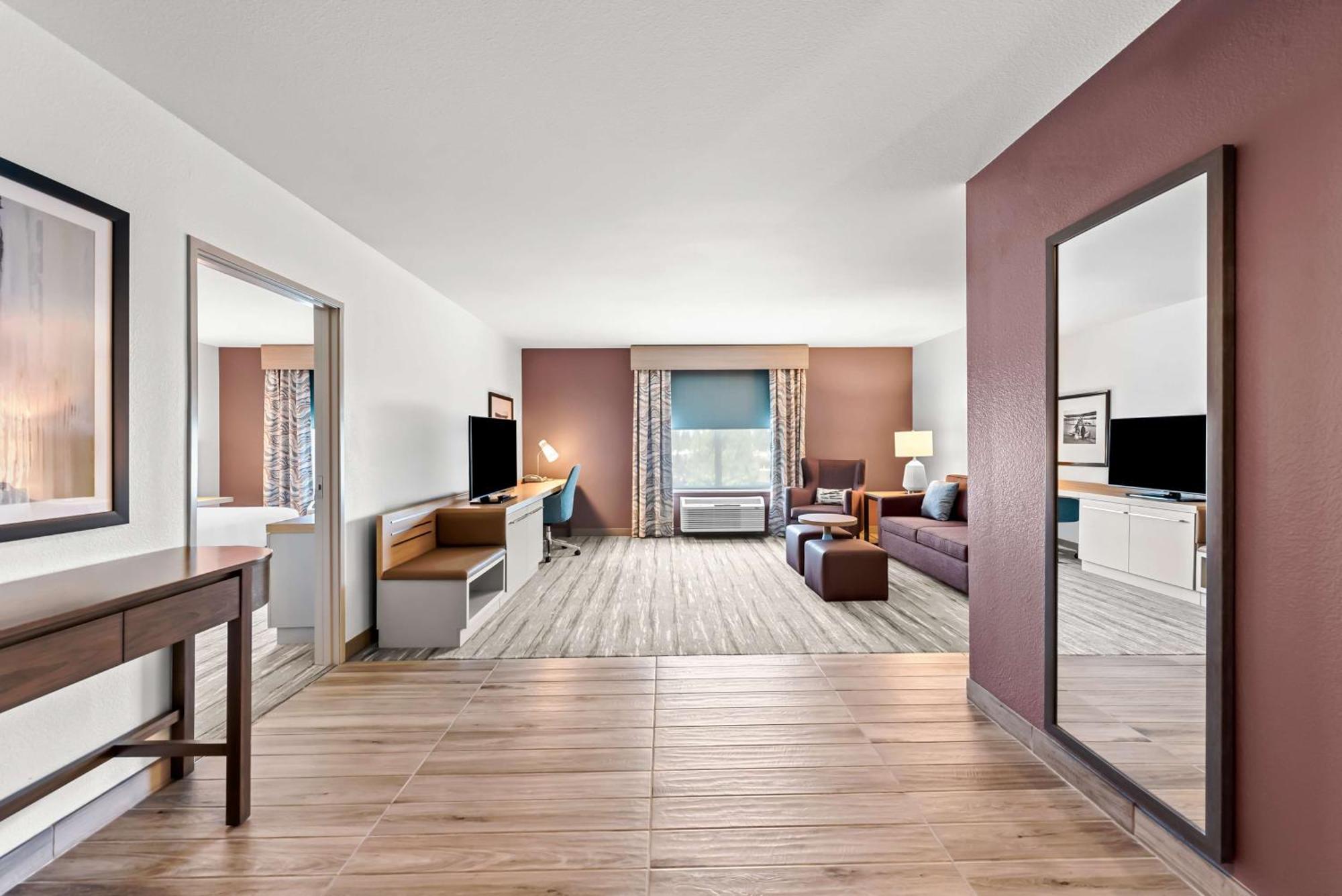 Hilton Garden Inn Seattle North/Everett Mukilteo Exterior photo